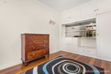 https://images.listonce.com.au/custom/160x/listings/236-riddell-parade-elsternwick-vic-3185/477/01794477_img_05.jpg?bIY-sWzcOWI