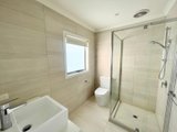 https://images.listonce.com.au/custom/160x/listings/236-rosehill-road-niddrie-vic-3042/295/01734295_img_13.jpg?ckkuNvx7rkM