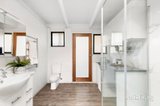 https://images.listonce.com.au/custom/160x/listings/2368-autumn-street-herne-hill-vic-3218/938/01948938_img_10.jpg?jtivyQ5acwA