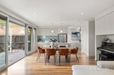 https://images.listonce.com.au/custom/160x/listings/237-barton-street-surrey-hills-vic-3127/023/01912023_img_02.jpg?R0H5Mmzvd-4