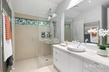 https://images.listonce.com.au/custom/160x/listings/237-barton-street-surrey-hills-vic-3127/023/01912023_img_09.jpg?oWBXyKl6n6c