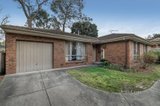 https://images.listonce.com.au/custom/160x/listings/237-croydon-road-croydon-vic-3136/982/01570982_img_01.jpg?bj-Gt8BYQ3Q