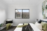 https://images.listonce.com.au/custom/160x/listings/237-drysdale-street-yallambie-vic-3085/082/01928082_img_14.jpg?qg0SuAtMjQw