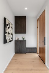 https://images.listonce.com.au/custom/160x/listings/237-larch-crescent-mount-waverley-vic-3149/857/01746857_img_14.jpg?xihSN_p_4sY