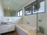 https://images.listonce.com.au/custom/160x/listings/237-laurence-avenue-airport-west-vic-3042/595/00847595_img_14.jpg?k2wiASfDR1s