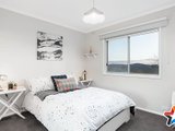 https://images.listonce.com.au/custom/160x/listings/237-manchester-road-mooroolbark-vic-3138/478/01526478_img_09.jpg?kbnN4w1sfyw