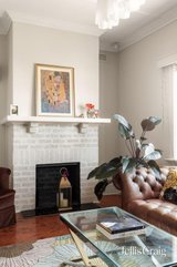https://images.listonce.com.au/custom/160x/listings/237-victoria-road-northcote-vic-3070/765/01980765_img_04.jpg?b-AhGnAqj8o