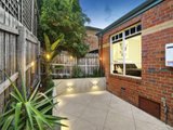 https://images.listonce.com.au/custom/160x/listings/2370-church-road-templestowe-vic-3106/382/01627382_img_06.jpg?OCHBIJHdL1E