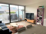 https://images.listonce.com.au/custom/160x/listings/237158-smith-street-collingwood-vic-3066/376/01602376_img_11.jpg?x8XK6ACFDSQ