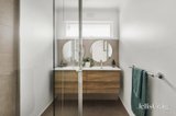 https://images.listonce.com.au/custom/160x/listings/2372-auburn-road-hawthorn-vic-3122/607/01954607_img_07.jpg?CHWSgF04hCE