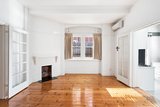 https://images.listonce.com.au/custom/160x/listings/2372-barkly-street-elwood-vic-3184/699/01895699_img_03.jpg?LDcxFlVHWMY