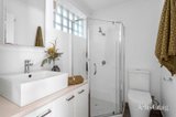 https://images.listonce.com.au/custom/160x/listings/2376-albert-street-brunswick-vic-3056/980/01902980_img_07.jpg?3c8Wm88t1FM