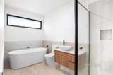 https://images.listonce.com.au/custom/160x/listings/2376-lower-plenty-road-viewbank-vic-3084/181/01705181_img_07.jpg?YBI9iwyIpPM