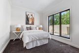 https://images.listonce.com.au/custom/160x/listings/238-leigh-road-croydon-vic-3136/087/01845087_img_05.jpg?JSsCOTpI4Do
