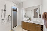 https://images.listonce.com.au/custom/160x/listings/238-peter-street-box-hill-north-vic-3129/555/01640555_img_07.jpg?4z0sjcIdwTY