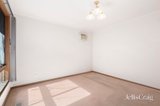 https://images.listonce.com.au/custom/160x/listings/238-sherbrook-avenue-ringwood-vic-3134/876/01768876_img_07.jpg?UnkETiZ6AhY