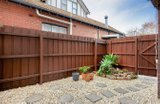https://images.listonce.com.au/custom/160x/listings/238-york-street-st-kilda-west-vic-3182/481/01913481_img_05.jpg?8qpMhawhRKI