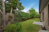 https://images.listonce.com.au/custom/160x/listings/2385-highbury-road-burwood-vic-3125/605/00160605_img_08.jpg?bjEXBh1f01A