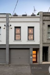 https://images.listonce.com.au/custom/160x/listings/238a-moray-street-south-melbourne-vic-3205/004/01564004_img_17.jpg?gr154V-45BE