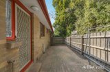 https://images.listonce.com.au/custom/160x/listings/239-bedford-road-ringwood-vic-3134/283/00697283_img_05.jpg?HnIpfN-vrGs