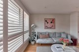 https://images.listonce.com.au/custom/160x/listings/239-martin-street-thornbury-vic-3071/251/01810251_img_03.jpg?6KyMH1sbHu8
