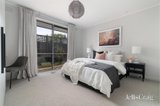 https://images.listonce.com.au/custom/160x/listings/239-pine-street-surrey-hills-vic-3127/117/01812117_img_05.jpg?j8XWJ75xyzU