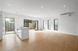 https://images.listonce.com.au/custom/160x/listings/239-rosebud-parade-rosebud-vic-3939/608/01907608_img_03.jpg?kwbJCuv1HN4