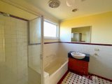 https://images.listonce.com.au/custom/160x/listings/2394-brunswick-road-brunswick-west-vic-3055/981/01976981_img_07.jpg?4uquGnFjTUc