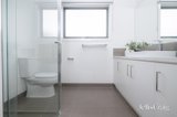 https://images.listonce.com.au/custom/160x/listings/2396-autumn-street-herne-hill-vic-3218/955/01936955_img_05.jpg?nV2-vQBQyaU