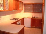 https://images.listonce.com.au/custom/160x/listings/23a-clifford-street-glen-waverley-vic-3150/251/01947251_img_03.jpg?ntI_53MFTnA