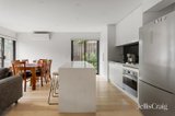 https://images.listonce.com.au/custom/160x/listings/23a-coorie-crescent-rosanna-vic-3084/993/01911993_img_07.jpg?O59L0tB9_20
