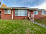 https://images.listonce.com.au/custom/160x/listings/23a-coxon-parade-north-geelong-vic-3215/229/01913229_img_01.jpg?TgpTq0H08KQ