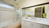 https://images.listonce.com.au/custom/160x/listings/23a-fuchsia-street-blackburn-vic-3130/318/01741318_img_12.jpg?5_9mH8aW1c0