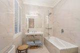 https://images.listonce.com.au/custom/160x/listings/23a-old-lancefield-road-woodend-vic-3442/184/00801184_img_20.jpg?snnZUhXd18o