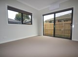 https://images.listonce.com.au/custom/160x/listings/23b-manchester-road-mooroolbark-vic-3138/917/01626917_img_02.jpg?kLR29saJ5Z4