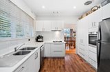 https://images.listonce.com.au/custom/160x/listings/24-allister-street-mount-waverley-vic-3149/003/01235003_img_04.jpg?PHt8SSQLxL0