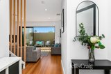 https://images.listonce.com.au/custom/160x/listings/24-aloha-street-south-kingsville-vic-3015/976/01766976_img_09.jpg?ABBplW7gow8