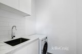 https://images.listonce.com.au/custom/160x/listings/24-aloha-street-south-kingsville-vic-3015/976/01766976_img_19.jpg?bZoGzR1UFzY