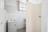 https://images.listonce.com.au/custom/160x/listings/24-autumn-street-geelong-west-vic-3218/309/01818309_img_03.jpg?zAQveYKwWXo