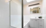 https://images.listonce.com.au/custom/160x/listings/24-baxter-avenue-chelsea-vic-3196/315/01923315_img_06.jpg?7I_zg_laaCQ