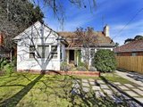 https://images.listonce.com.au/custom/160x/listings/24-belmore-road-balwyn-vic-3103/315/01684315_img_01.jpg?hQUUyz6pfr0