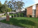 https://images.listonce.com.au/custom/160x/listings/24-blue-ridge-drive-mooroolbark-vic-3138/147/01525147_img_01.jpg?3wlOeNGkuNo