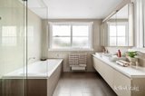 https://images.listonce.com.au/custom/160x/listings/24-boorool-road-kew-east-vic-3102/690/01937690_img_13.jpg?yjM26rGtJ-g