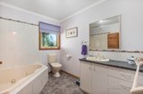 https://images.listonce.com.au/custom/160x/listings/24-bowen-street-trentham-vic-3458/078/00597078_img_04.jpg?bf8nVIiadAE