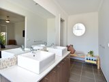 https://images.listonce.com.au/custom/160x/listings/24-bradford-street-st-albans-park-vic-3219/816/01699816_img_07.jpg?dFloUMhRHN4