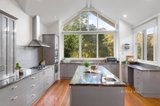 https://images.listonce.com.au/custom/160x/listings/24-brogil-road-north-warrandyte-vic-3113/400/01277400_img_04.jpg?dXNCAZVs5fM