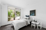 https://images.listonce.com.au/custom/160x/listings/24-campbell-road-briar-hill-vic-3088/032/01549032_img_10.jpg?dTm9JQphjUA