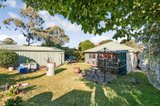 https://images.listonce.com.au/custom/160x/listings/24-carol-street-castlemaine-vic-3450/216/01036216_img_06.jpg?OzuYcZlo1TI