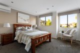 https://images.listonce.com.au/custom/160x/listings/24-cascades-view-yallambie-vic-3085/494/01467494_img_08.jpg?55czjm2mAdw