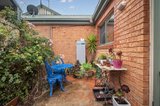 https://images.listonce.com.au/custom/160x/listings/24-castle-court-ballarat-east-vic-3350/005/00881005_img_08.jpg?ltNS-f4cGao